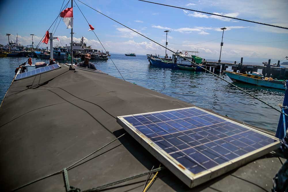 Nelayan Ternate gunakan PLTS