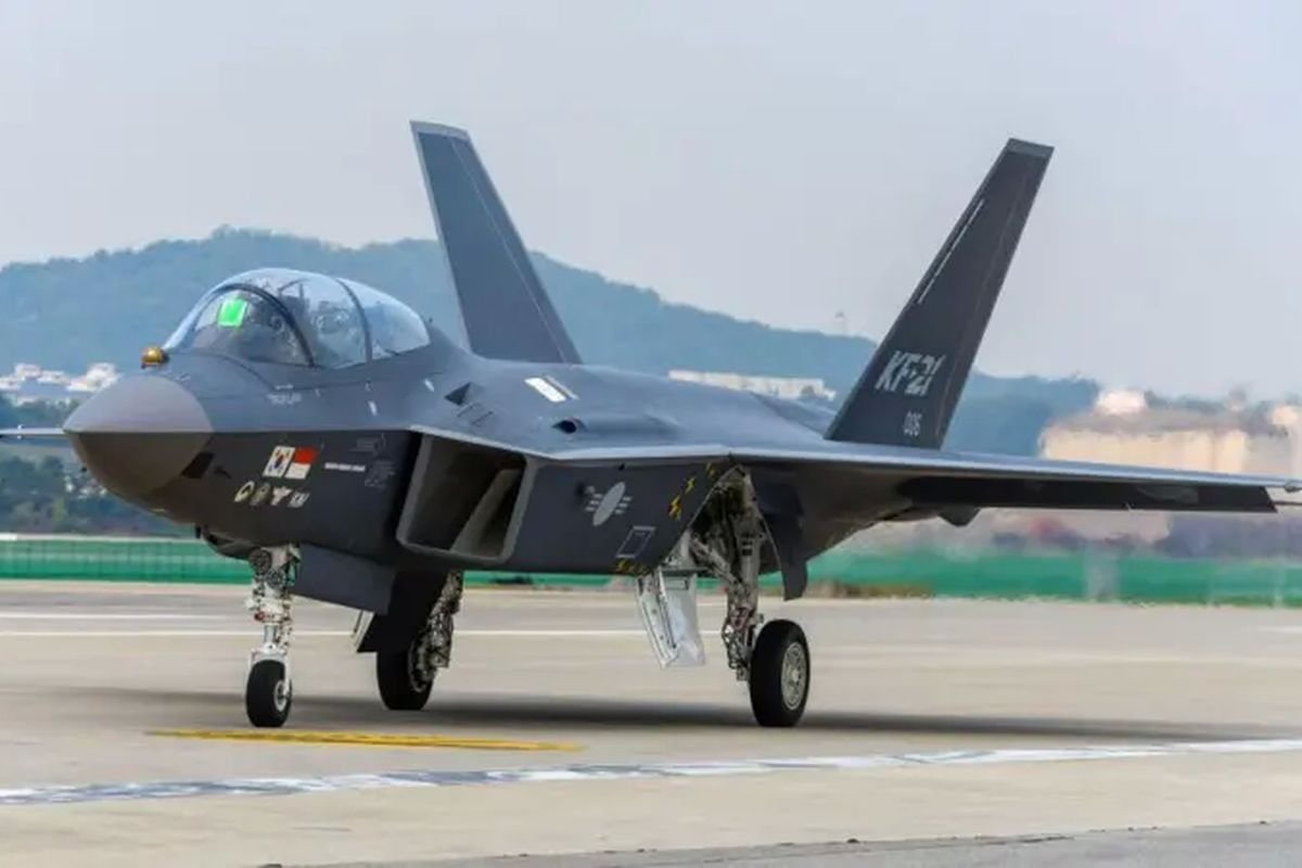 Jet Tempur IF-X Hasil Kerja Sama Indonesia-Korsel